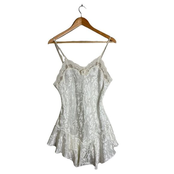 Vintage Maidenform White Lacy Negligee - Picture 1 of 15